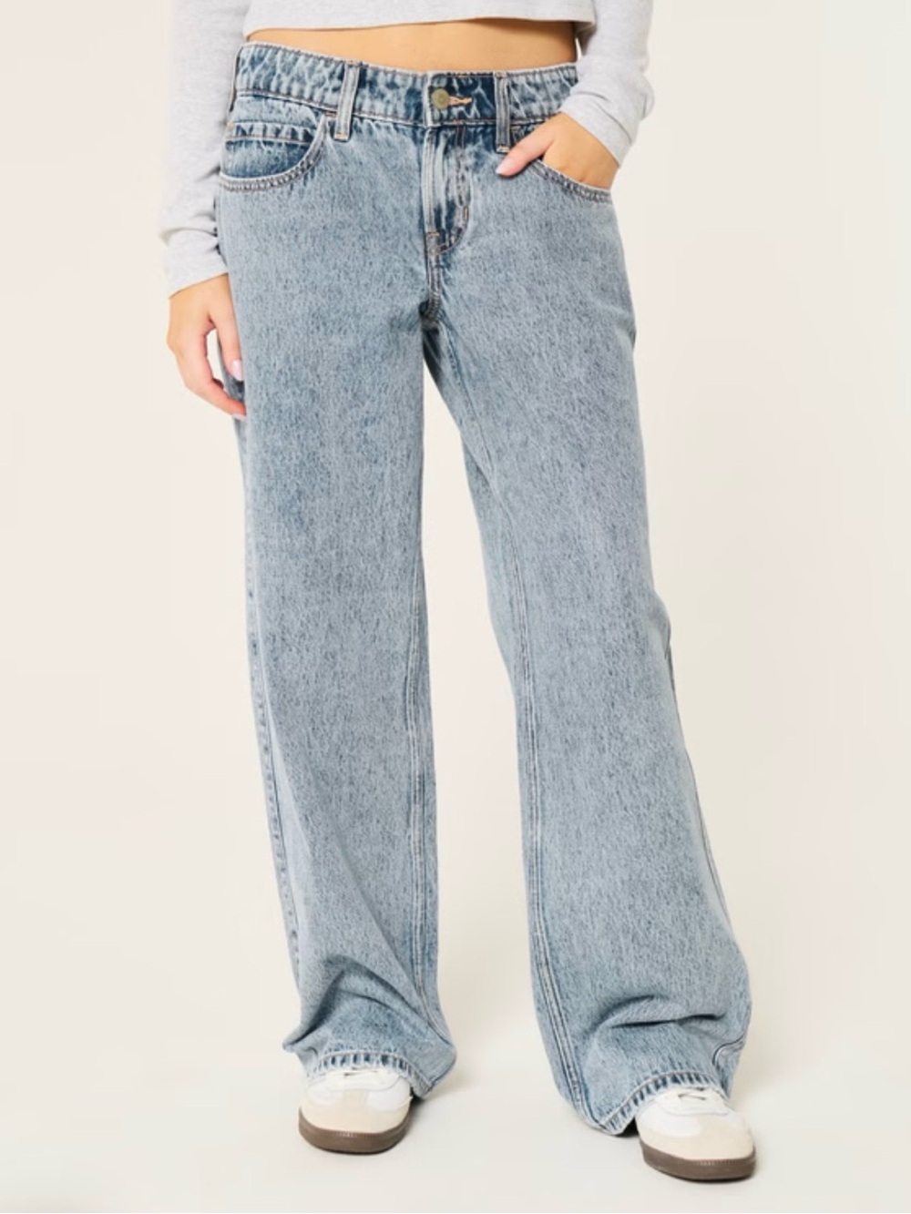 Hollister Low Rise Taper Baggy Jeans W24 Regular Medium Wash
